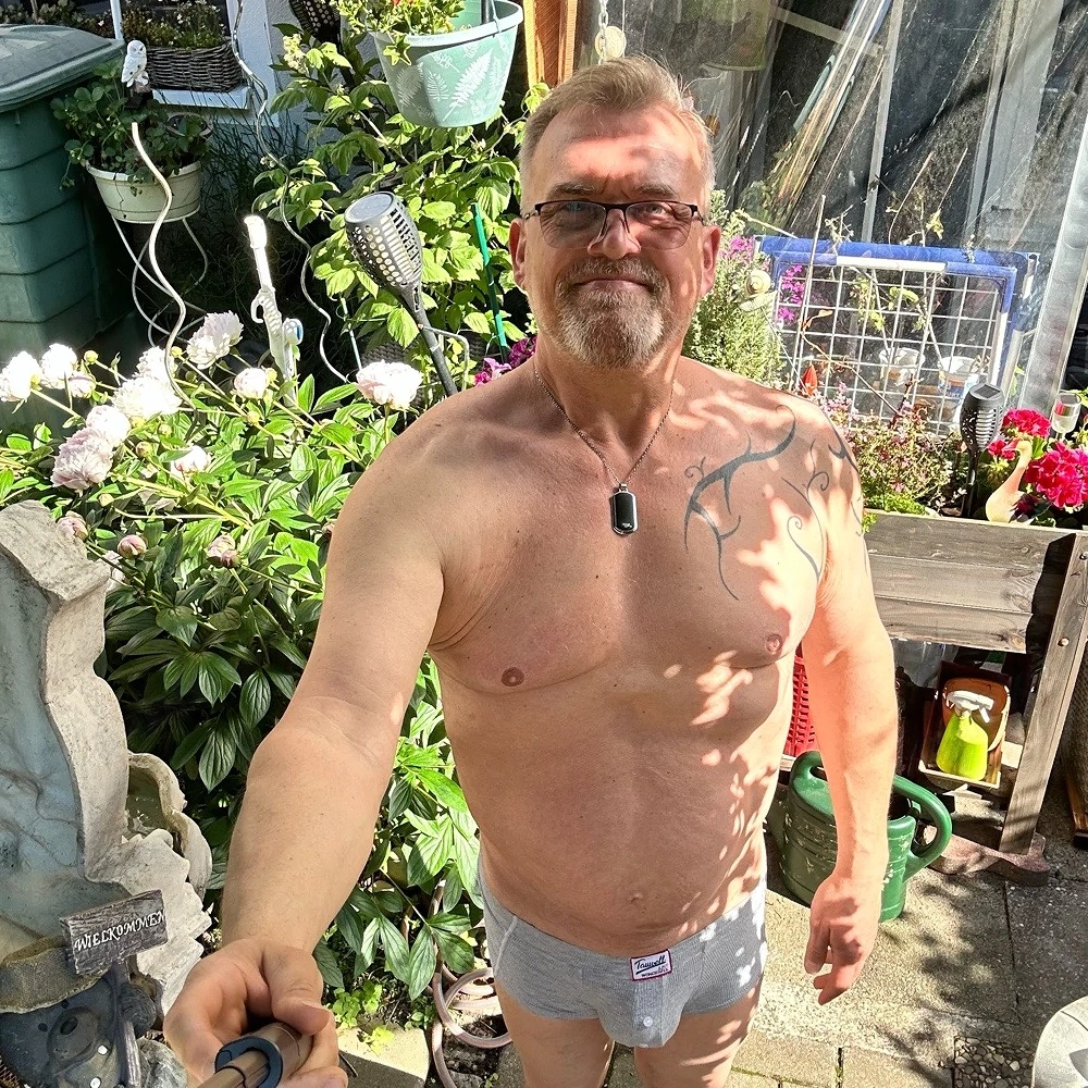 gaymassage von Mann zu Mann ab 12:00 uhr auch abends