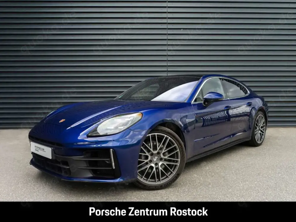 Porsche Panamera 4 InnoDrive Soft-Close BOSE 21-Zoll
