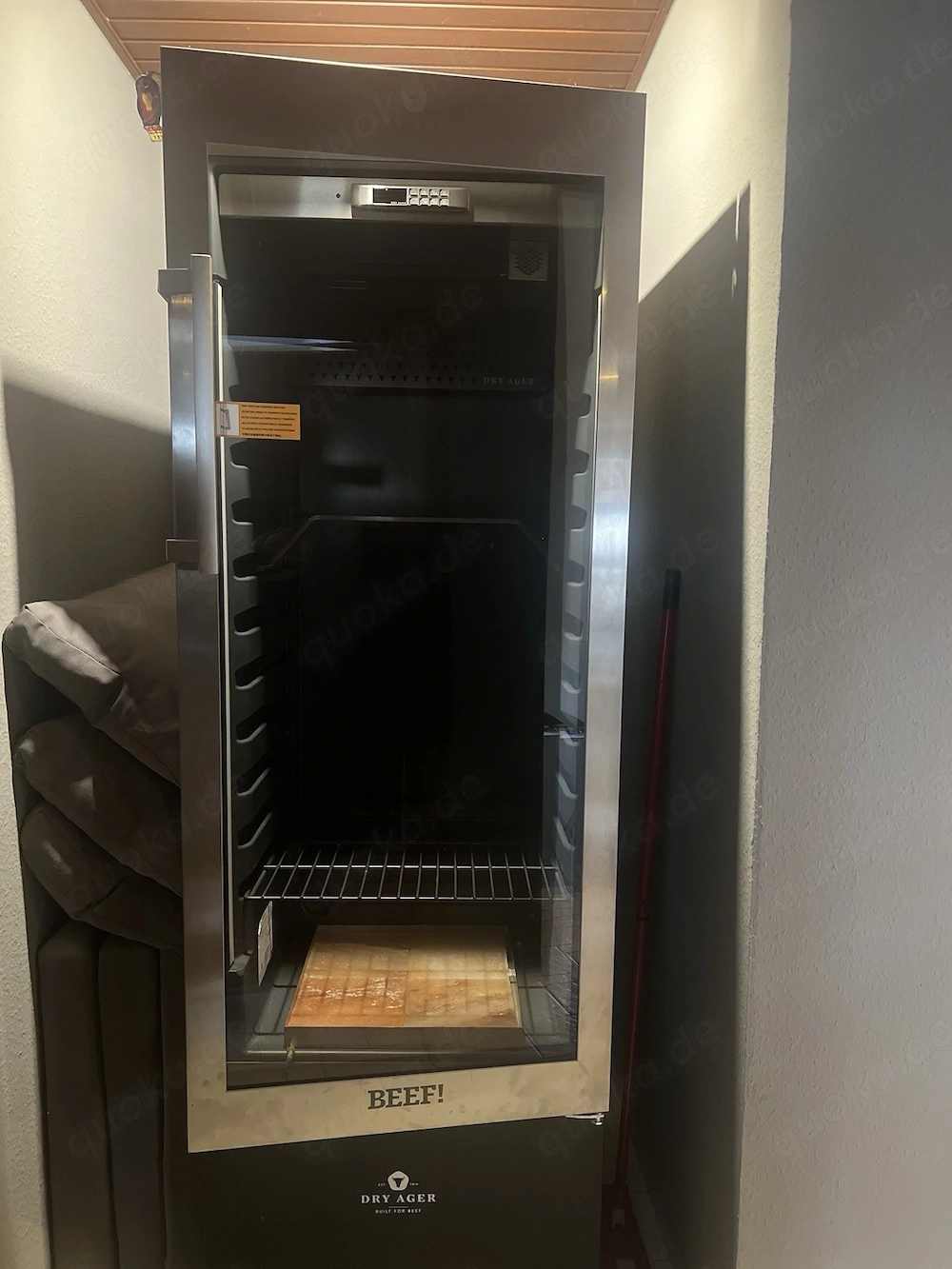 Dry Ager DX1000 Premium Reifeschrank mit Sockel