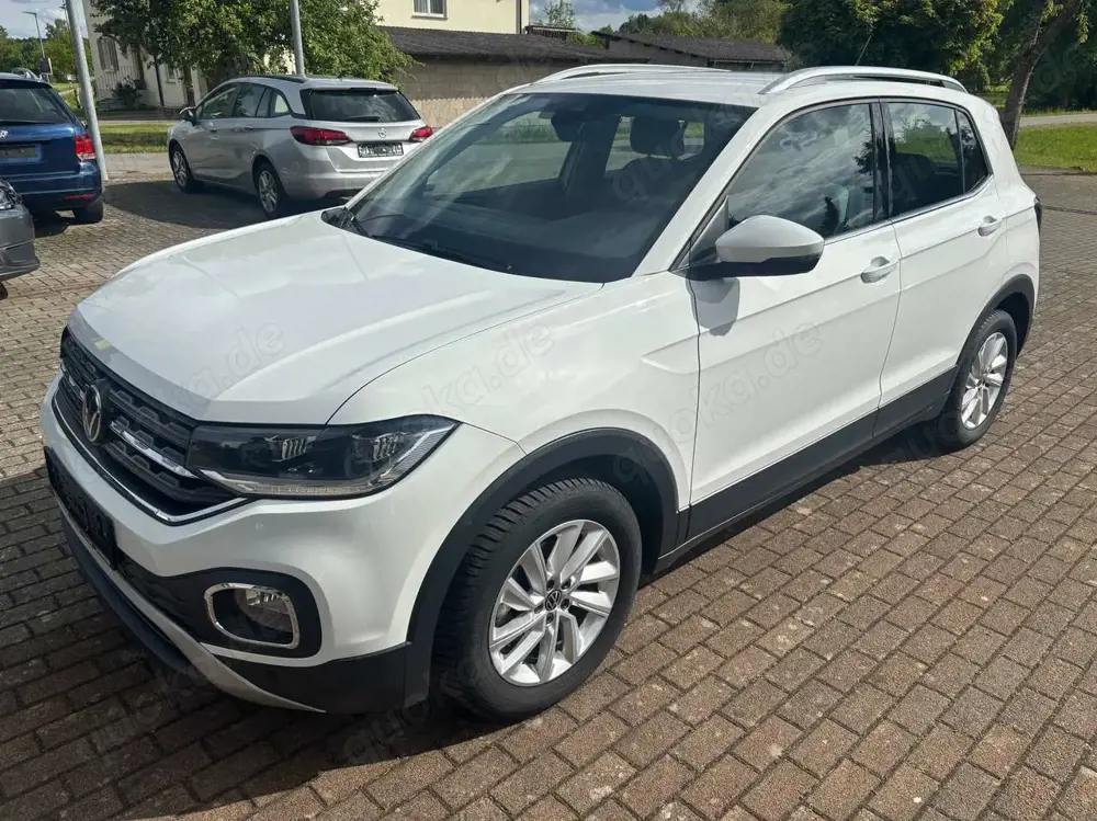 Volkswagen T-Cross 1.0TSI Style AHK Navi Alu PDC Klima AppConnect