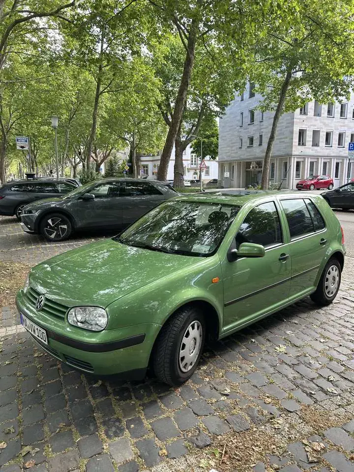 Volkswagen Golf 1.6 Comfortline