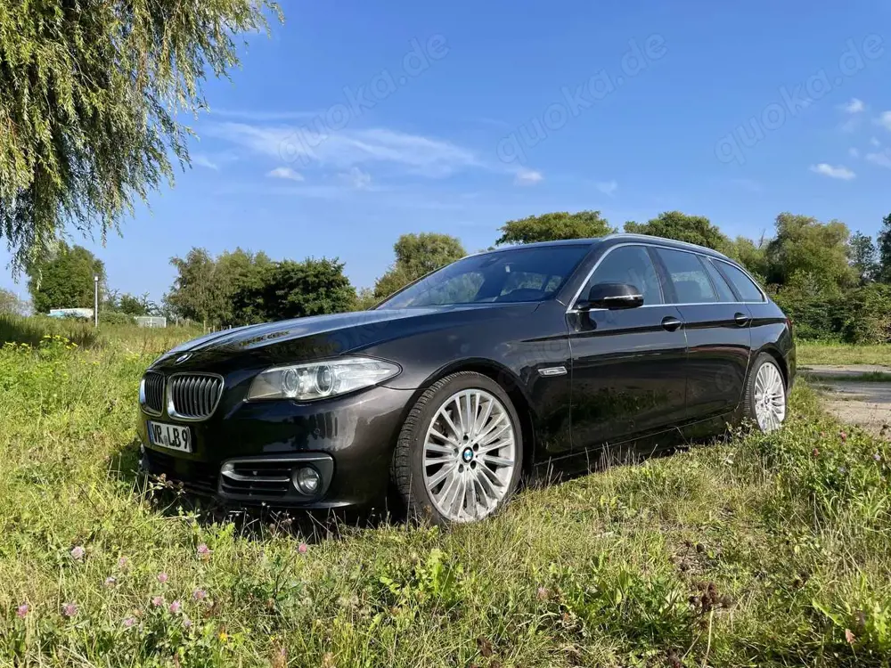 BMW 530 530d xDrive Touring Sport-Aut. Luxury Line
