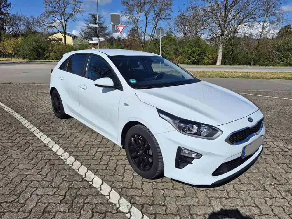 Kia Ceed / cee'd 1.0 T-GDI Limited Edition gepflegt aus 1. Hand