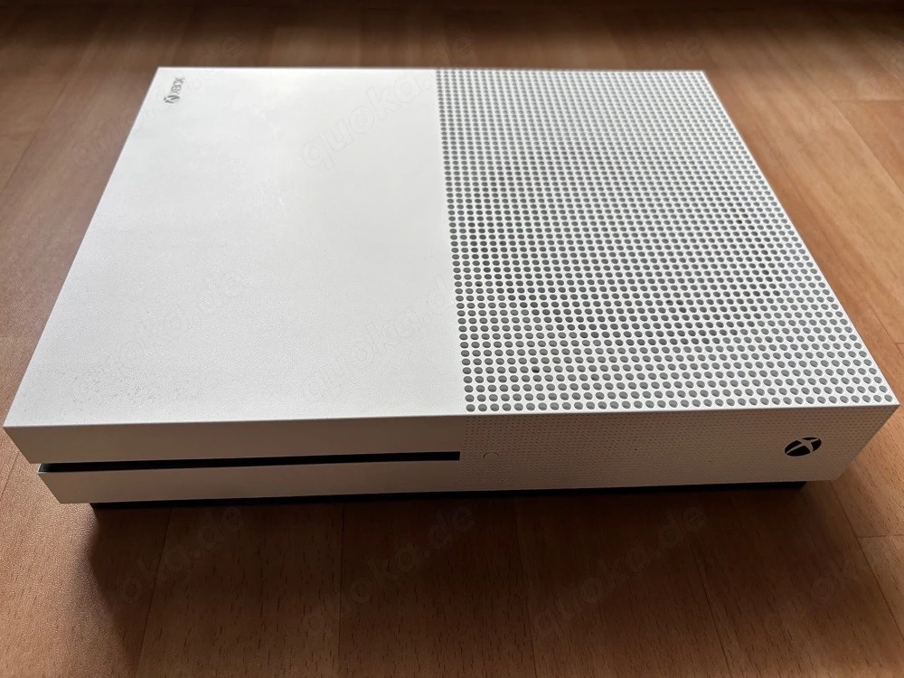 Xbox One - Weiß - 1 Controller - alle Kabel außer HDMI + Headset