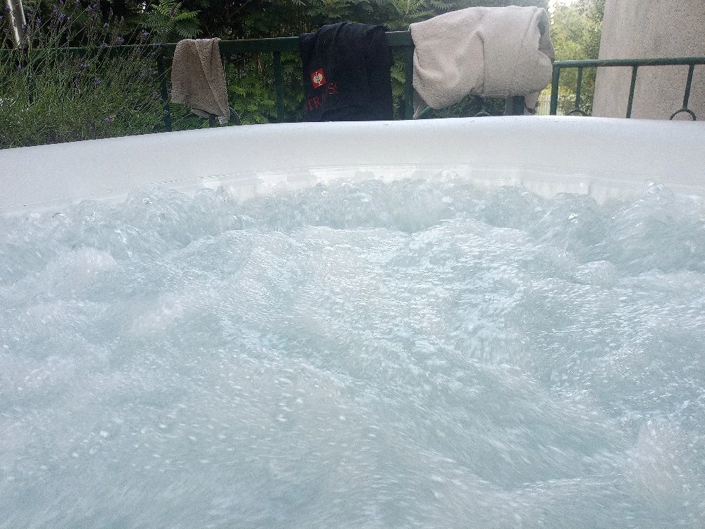 Frau für Whirlpool gesucht 