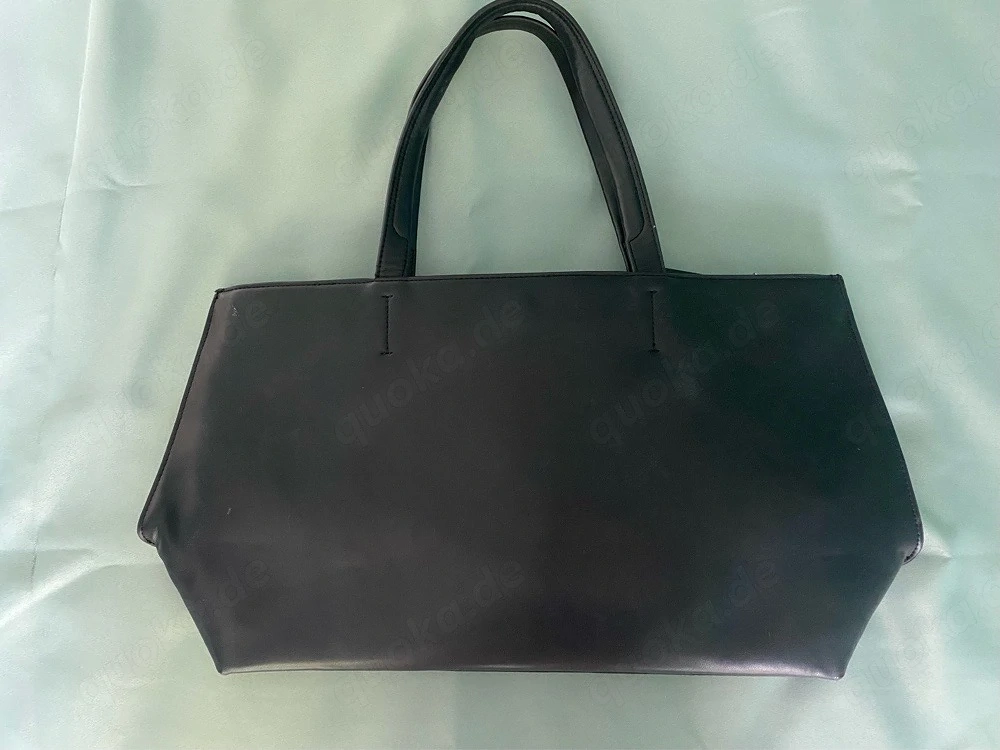 Calvin Klein. Tasche