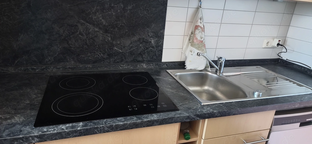 Gut erhaltene Einbauküche zu verkaufen