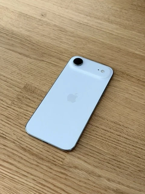 Apple iPhone 17_Air 256GB plus originalverpackung Funktioniert einwandfrei 