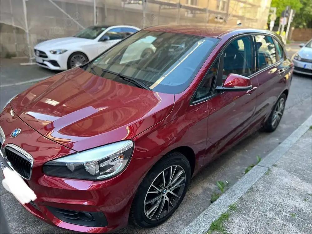 BMW 218