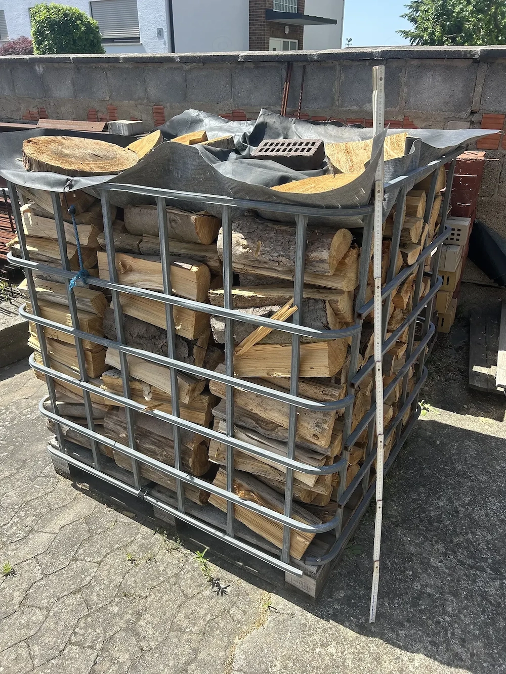 Brennholz Mix in IBC Box!Ofen!trocken!Buche Kiefer Eiche! nur Abholung
