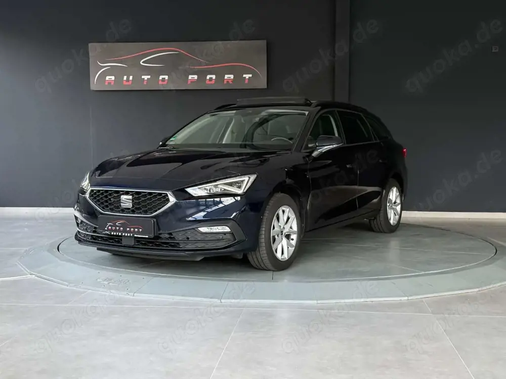 SEAT Leon 2.0 TDI DSG Style *PANO*KAMERA*LED*KEYLESS*