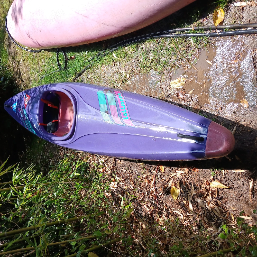 Kanu Wildwasser Lettmannn blau Länge 320 cm Breite 58 cm