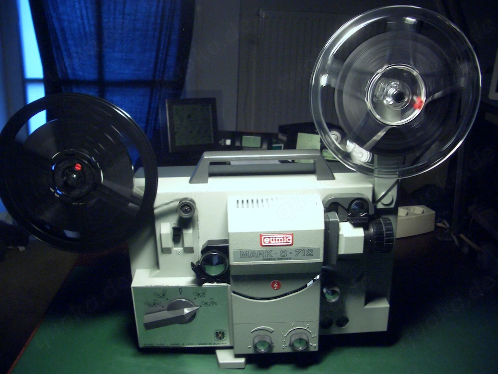 Eumig Mark S 712 Super 8 Tonfilmprojektor   läuft
