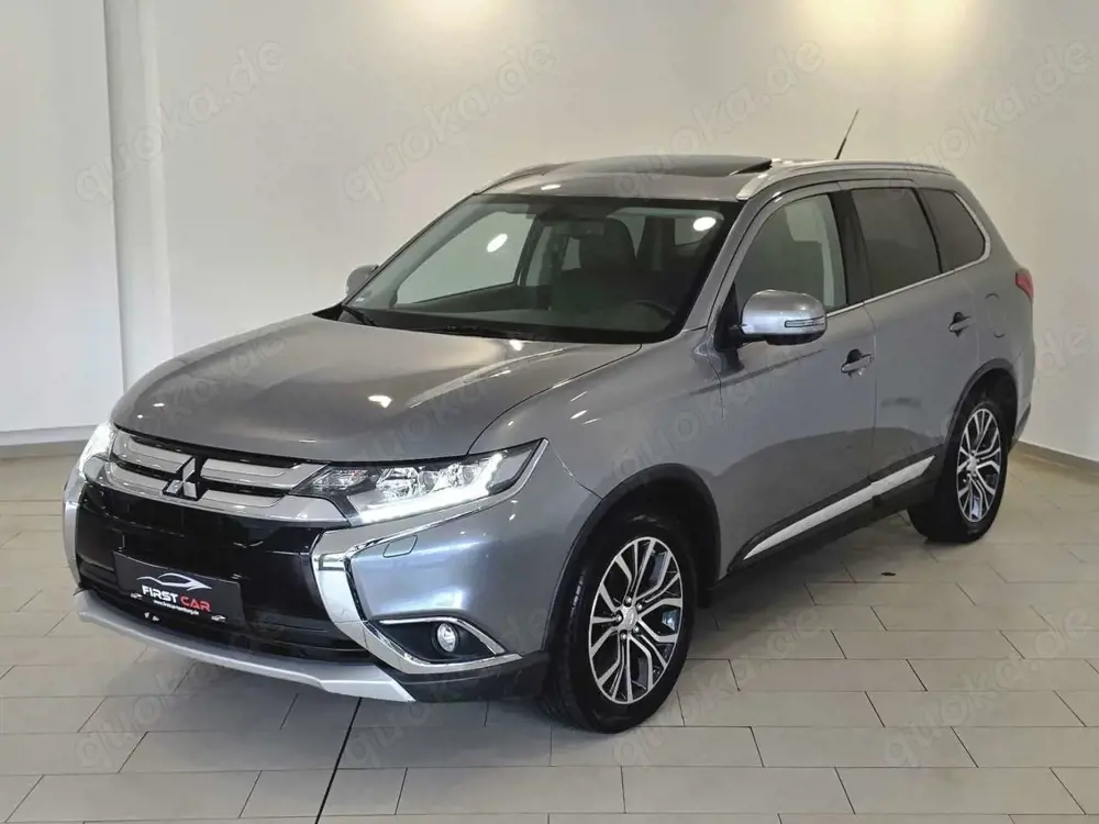 Mitsubishi Outlander 2.2 DI-D Top 4WD 7-Sitze|AHK|KAMERA|F1