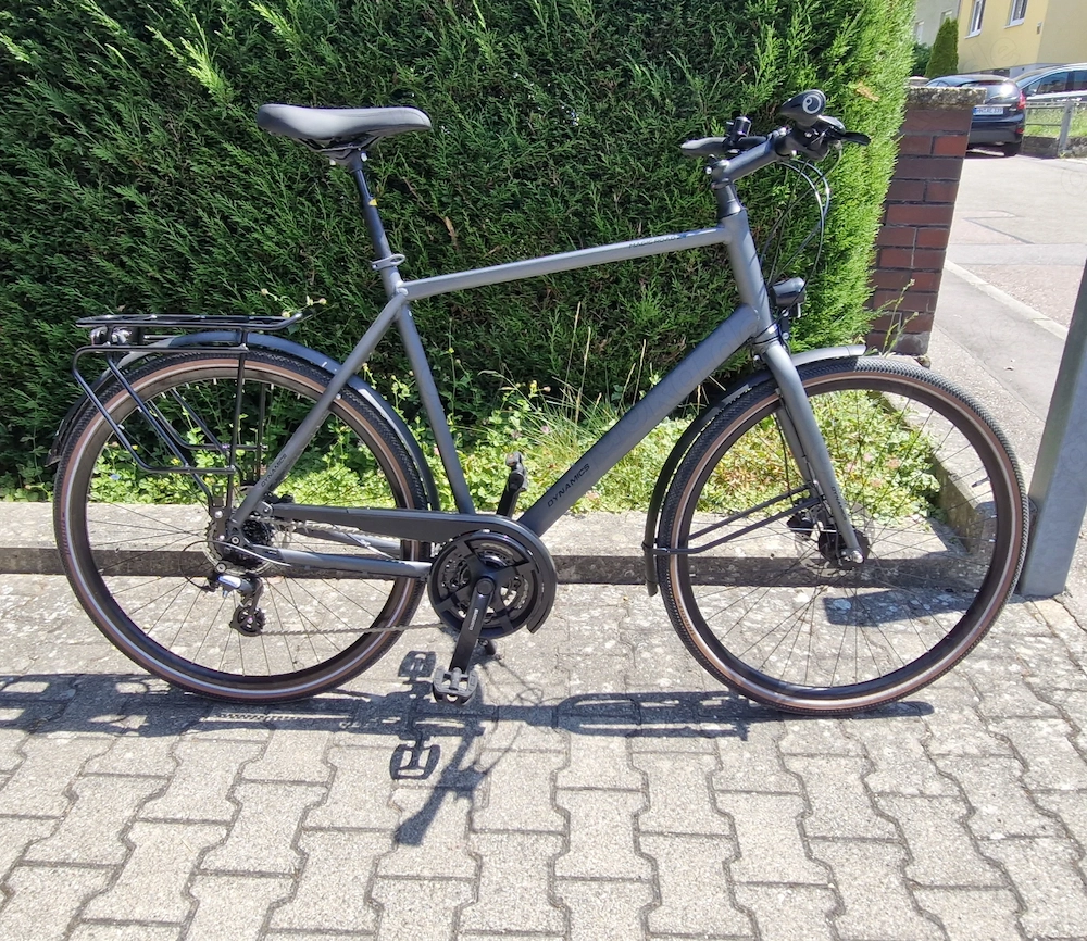 Neuwertiges Trekking-Bike "Dynamics Magic Road 24"  MIT GARANTIE.