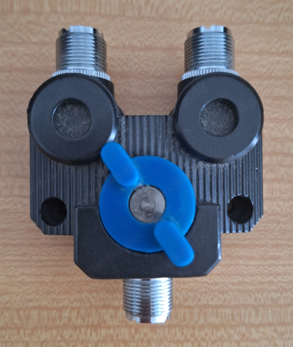 Amateurfunk-  CB-Funk: Manueller 2-fach Antennenumschalter