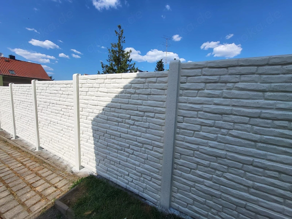 Sichtschutzzaun aus Beton   mehr Ruhe für Garten, Terrasse und Grundstück