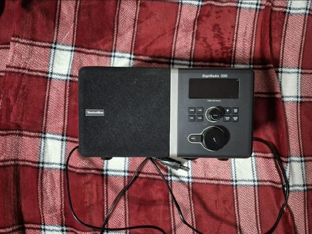 TechniSat DigitRadio 300 Schwarz