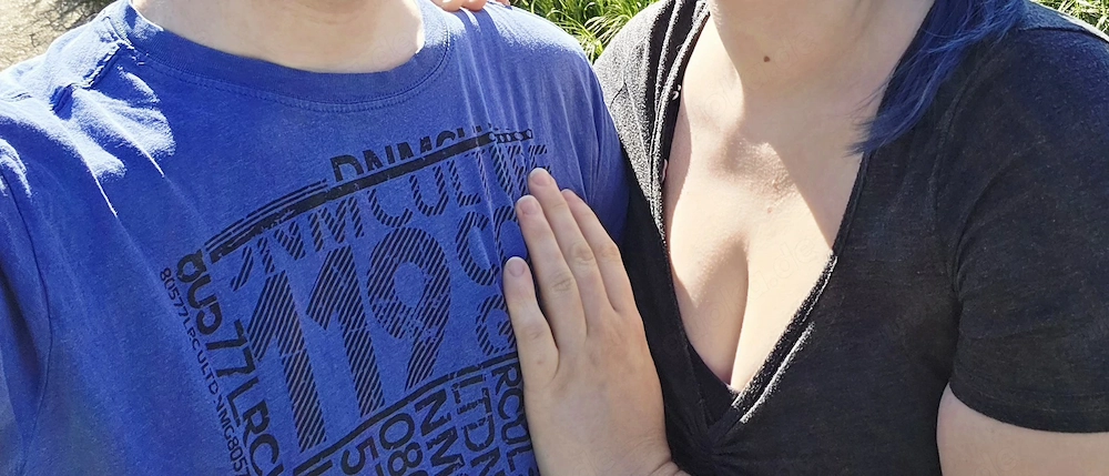 Süßes Pärchen (m40 w34) sucht gemeinsame, feste Freundin (w)