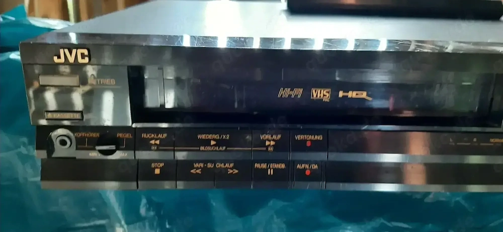 JVC Highend Videorecorder mit FB