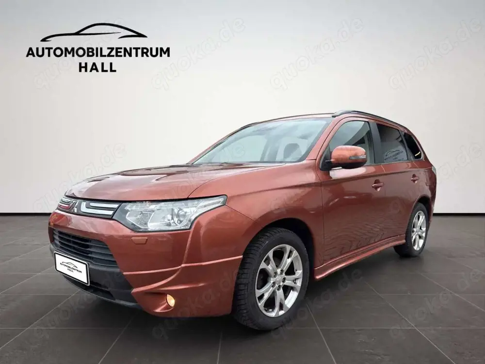 Mitsubishi Outlander Instyle 4WD Auto.M 7 SITZER CAM AHK