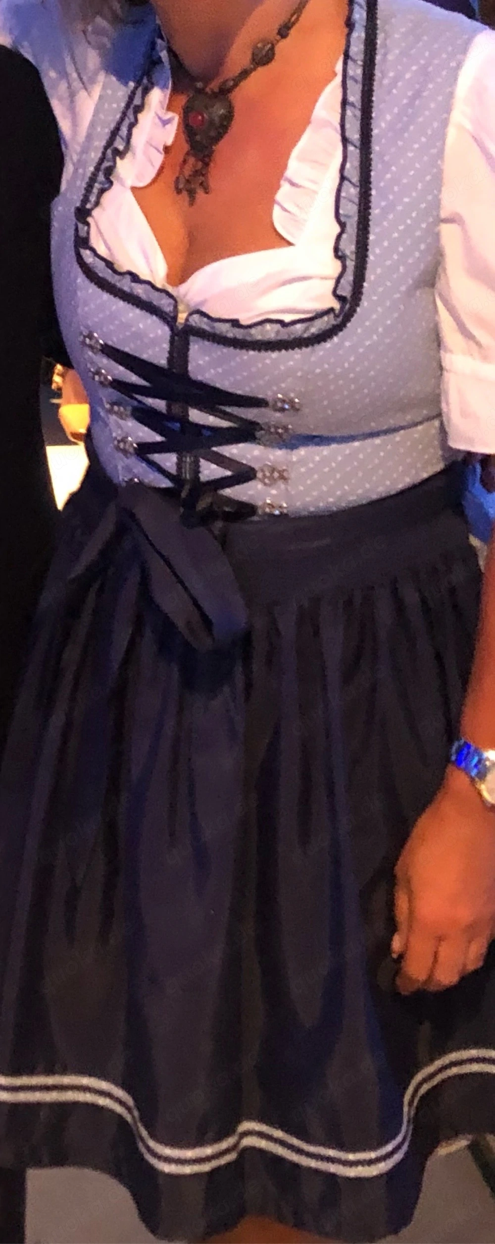 neuwertiges Dirndl