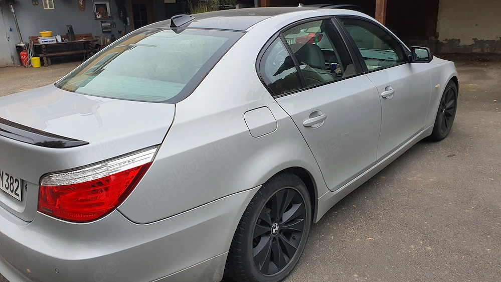BMW 528 I US Modell 3ltr. Maschine TÜV + Service neu