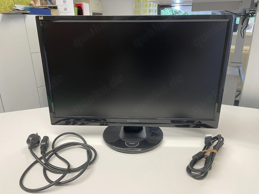 ViewSonic VA2246 LED Monitor   guter gebrauchter Zustand   45   VB
