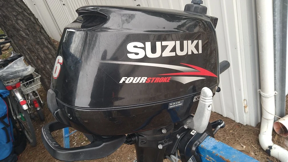 Nur EUR 390  -  Suzuki 6 PS Four Stroke (Benzin) DF6 Außenborder, guter Zustand, gebraucht 