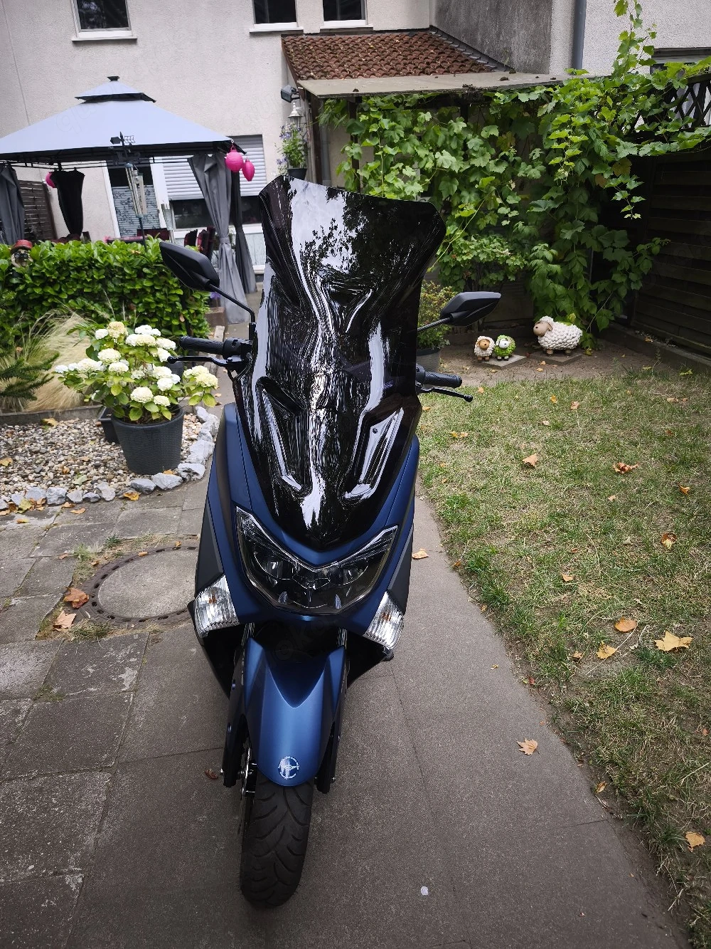 Yamaha nmax Windschild getönt von Puig