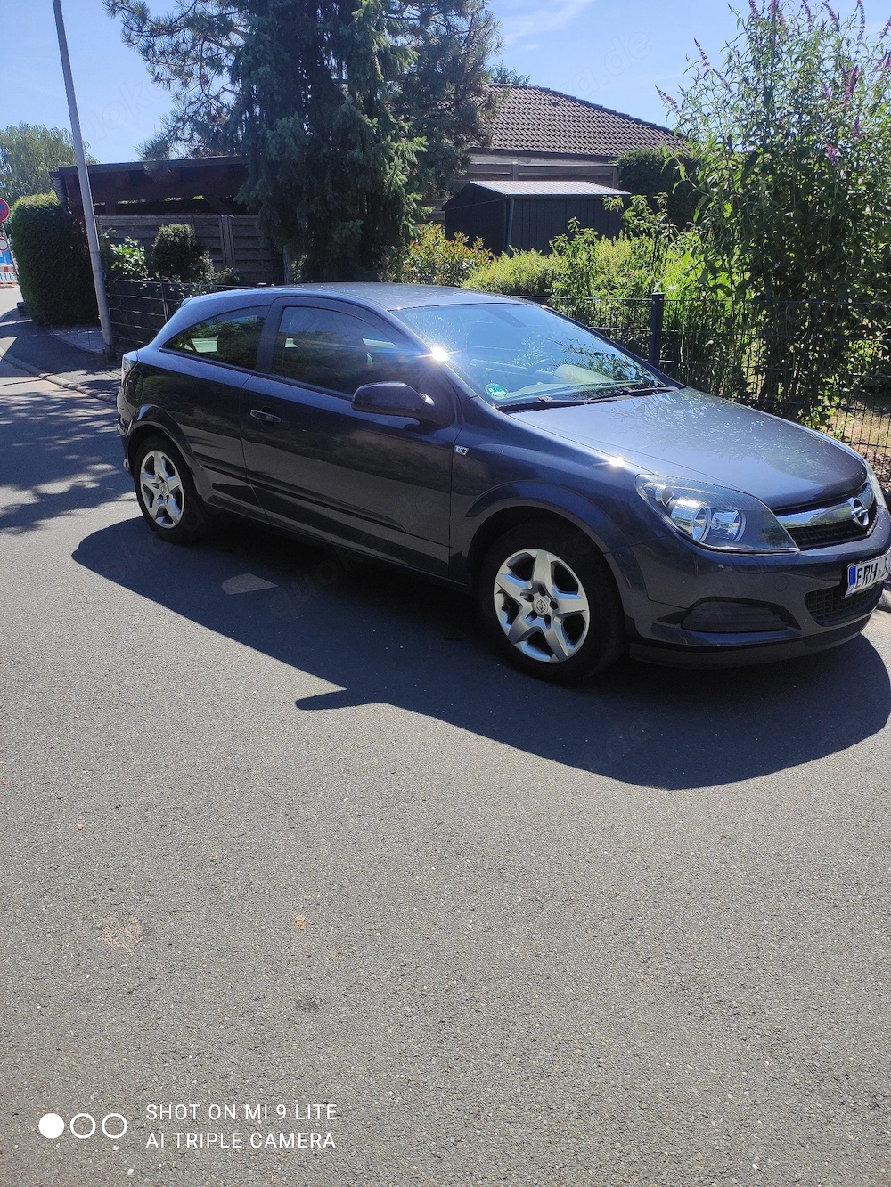 Opel Astra GTC 1.6 