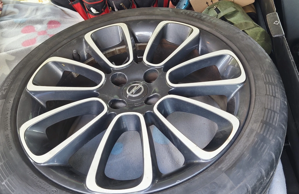 Opel Adam Glam