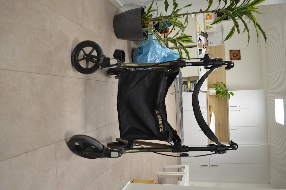 Dietz TAiMA M GT Rollator inkl. verschl. Tasche (Zubehör)    sehr guter Zustand