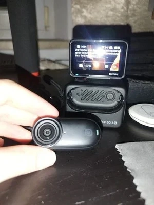 Insta360 GO 3S (128 GB) inkl. viel Zubehör - Top Zustand