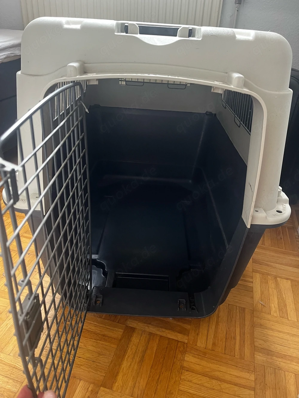 Große Hundebox von Anione