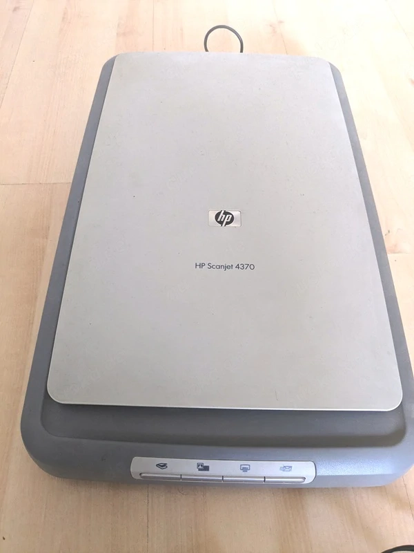Flachbettscanner HP Scanjet 4370