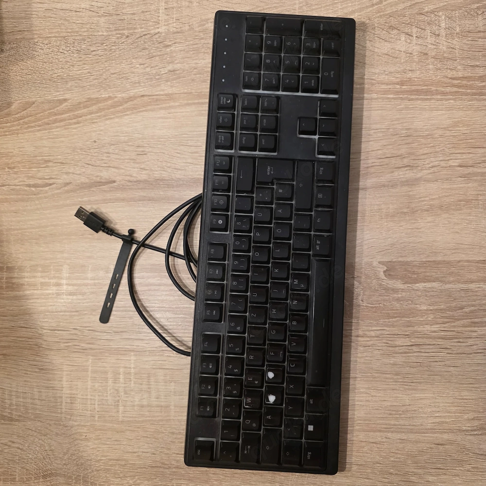   Razer Ornata V3 X   Ultra-flache Gaming Tastatur mit RGB