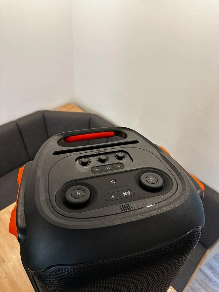 Ich verkaufe meine JBL Partybox 710, 800 Watt. 