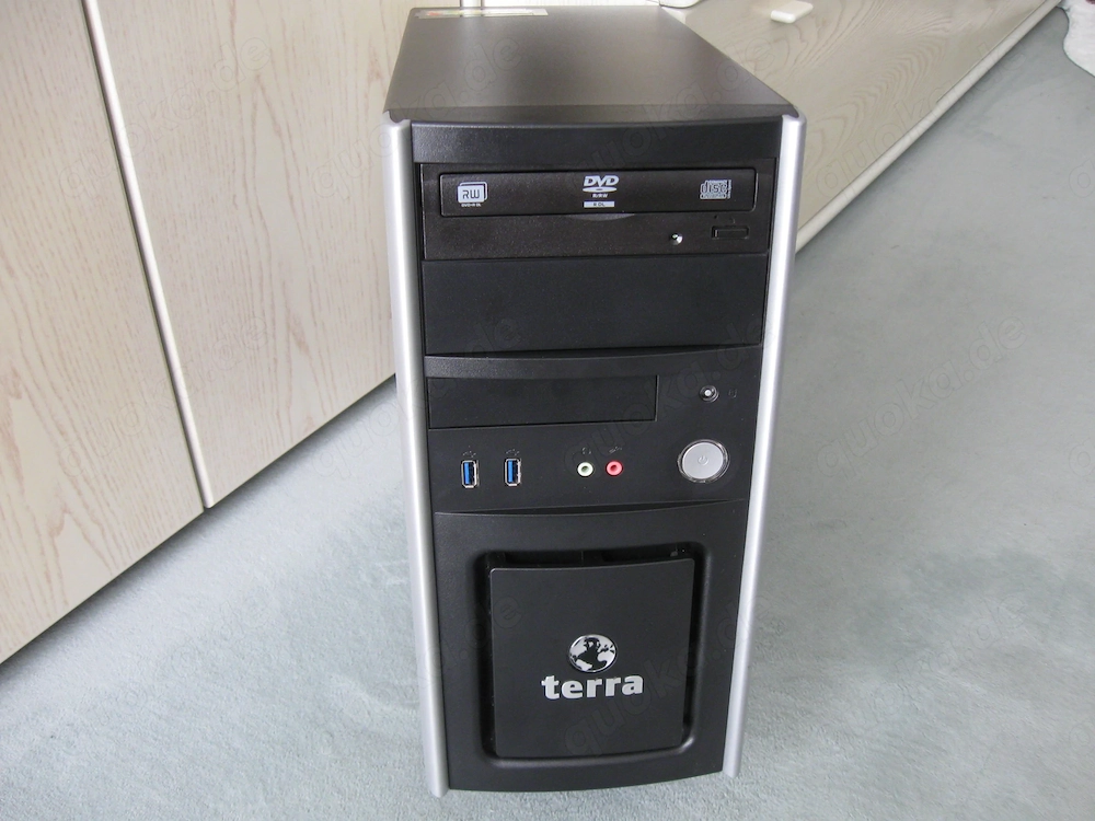 PC i3-6100  2 4 x 3,7GHz, 8GB RAM, SSD, HDD, Win11