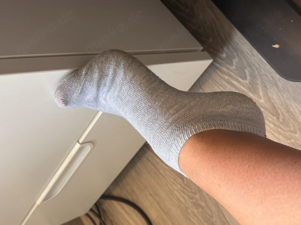 Getragene Socken, Söckchen, sockis, Füße 