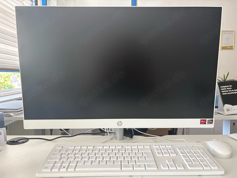 HP All-In-One Desktop 27-cr0xx