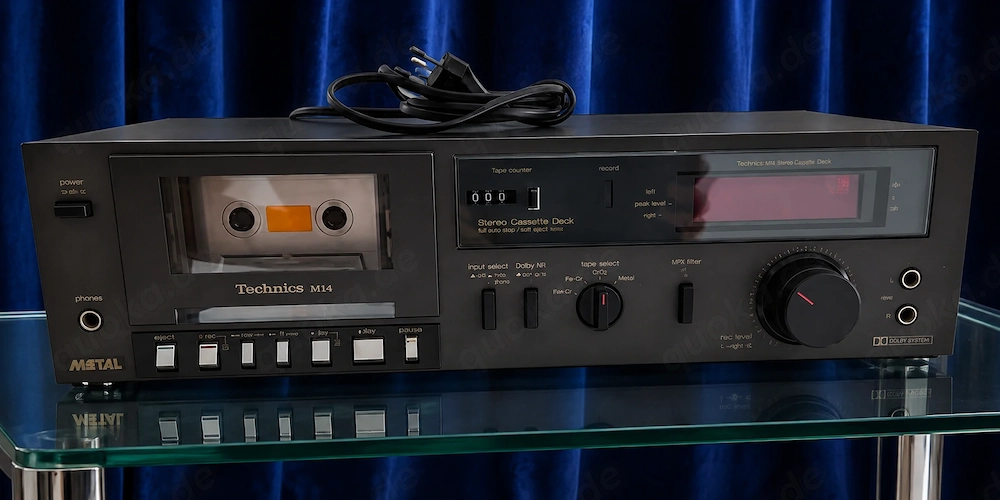 Vintage Technics Stereo Cassettendeck RS- M14.