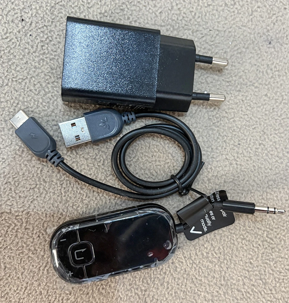 Auracast   Bluetooth 5.4 Transmitter (Sender) Avantree Voyager
