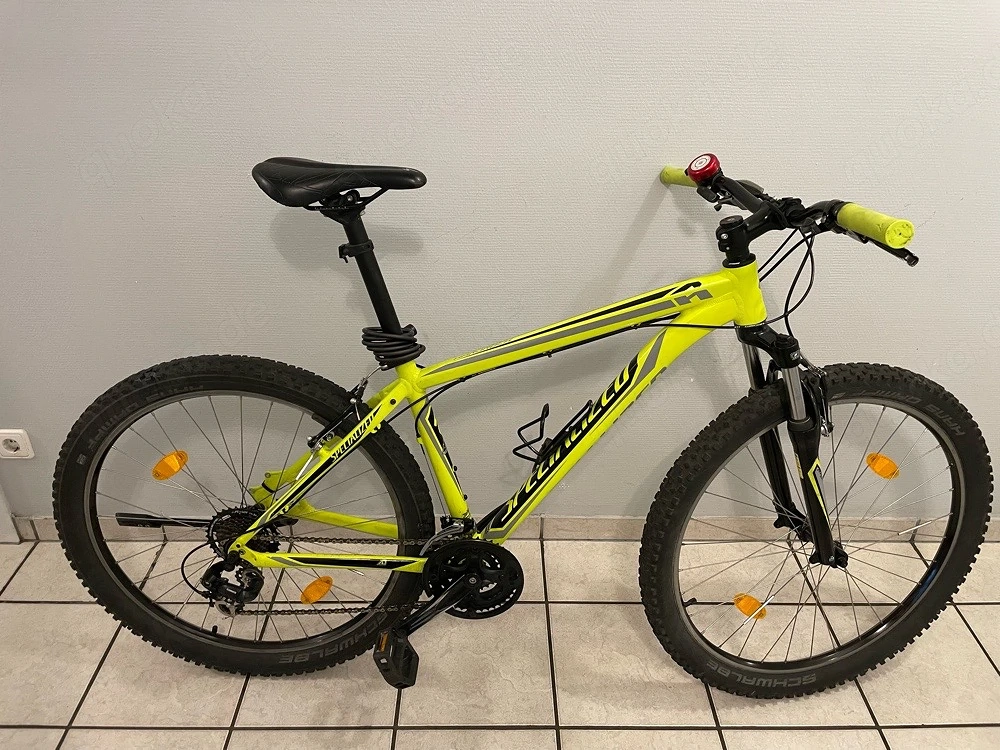 Specialized  Fahrrad  Herren   Jugend Mountainbike MTB M gelb