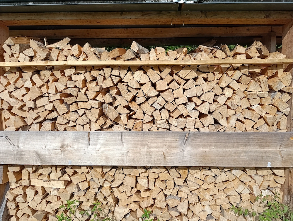 Brennholz kaminholz 