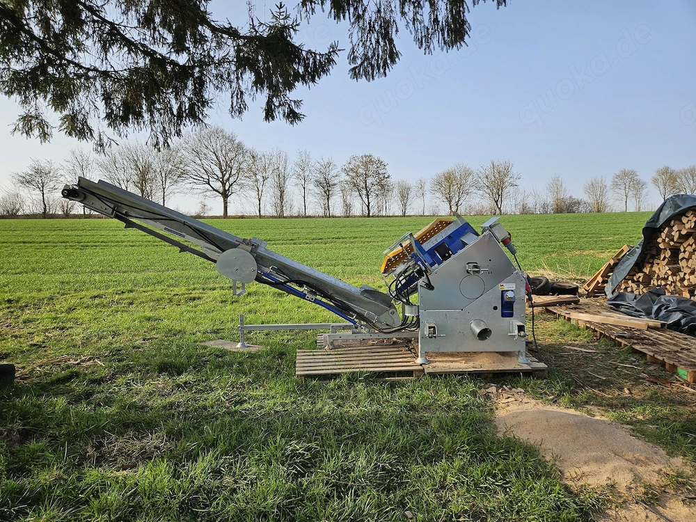 Holz sägen   Lohnsägearbeiten   mobil, zuverlässig