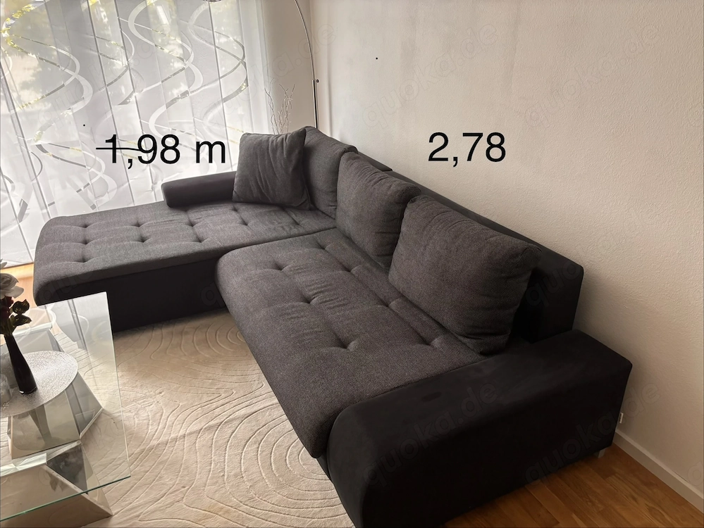 Eckcouch   Couch mit Schlaffunktion 2 Jahre alt, neuwertig 