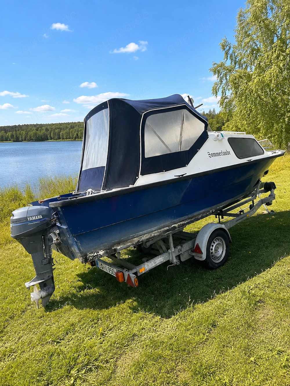 Kajütboot mit Yamaha-Motor 9,9 PS und Harbeck-Trailer gebraucht