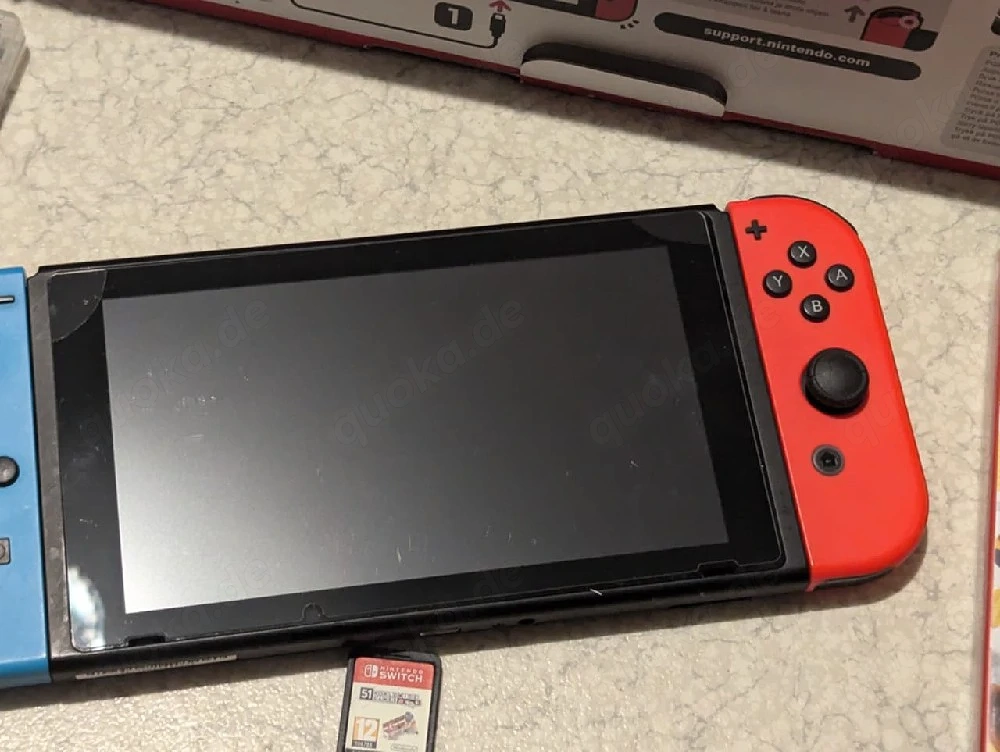 Nintendo Switch 