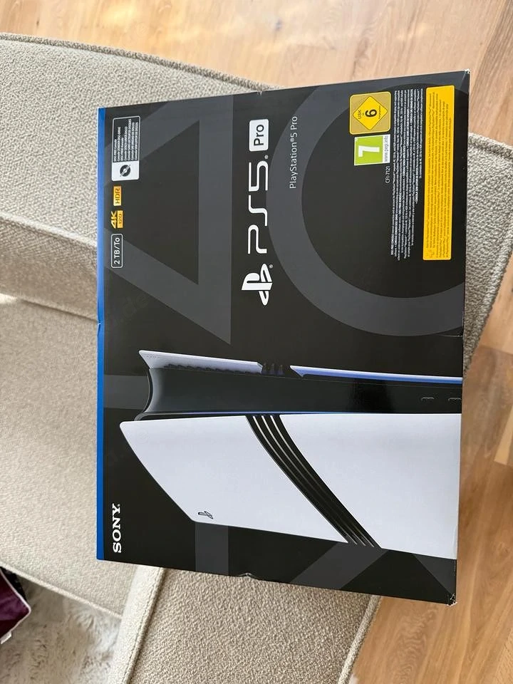 PlayStation 5 Pro 2TB mit 1 Controller 